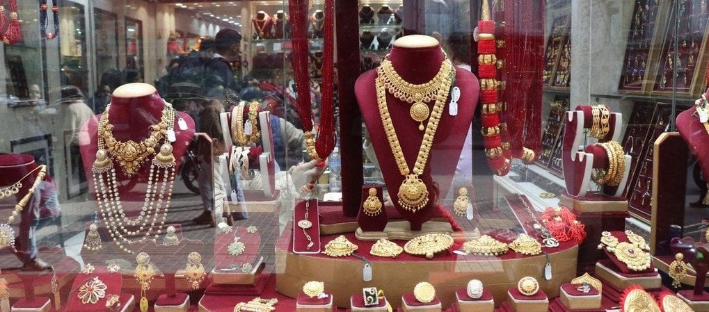 सुनको मूल्यमा नयाँ रेकर्ड, तोलामा २ लाख ४० हजार नजिक