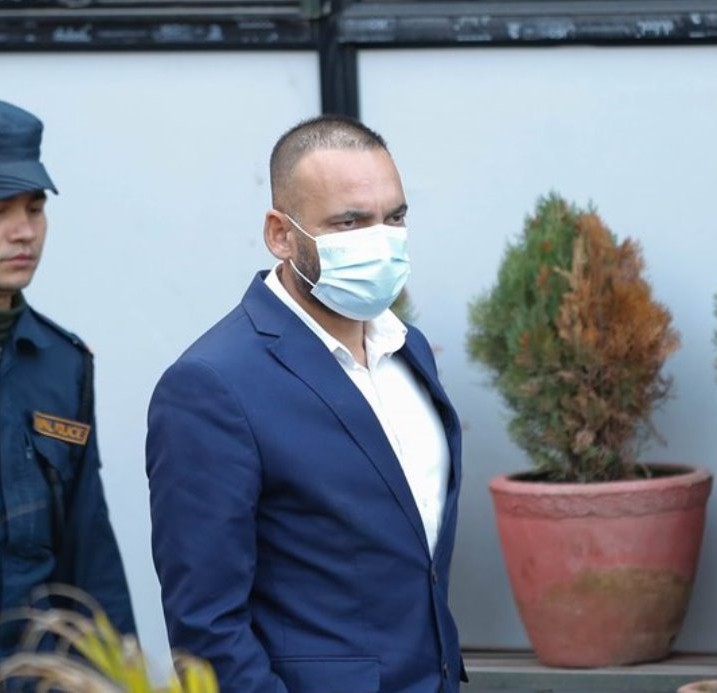 प्रदीप अधिकारीलाई पाँच लाख धरौटीमा रिहा गर्न आदेश