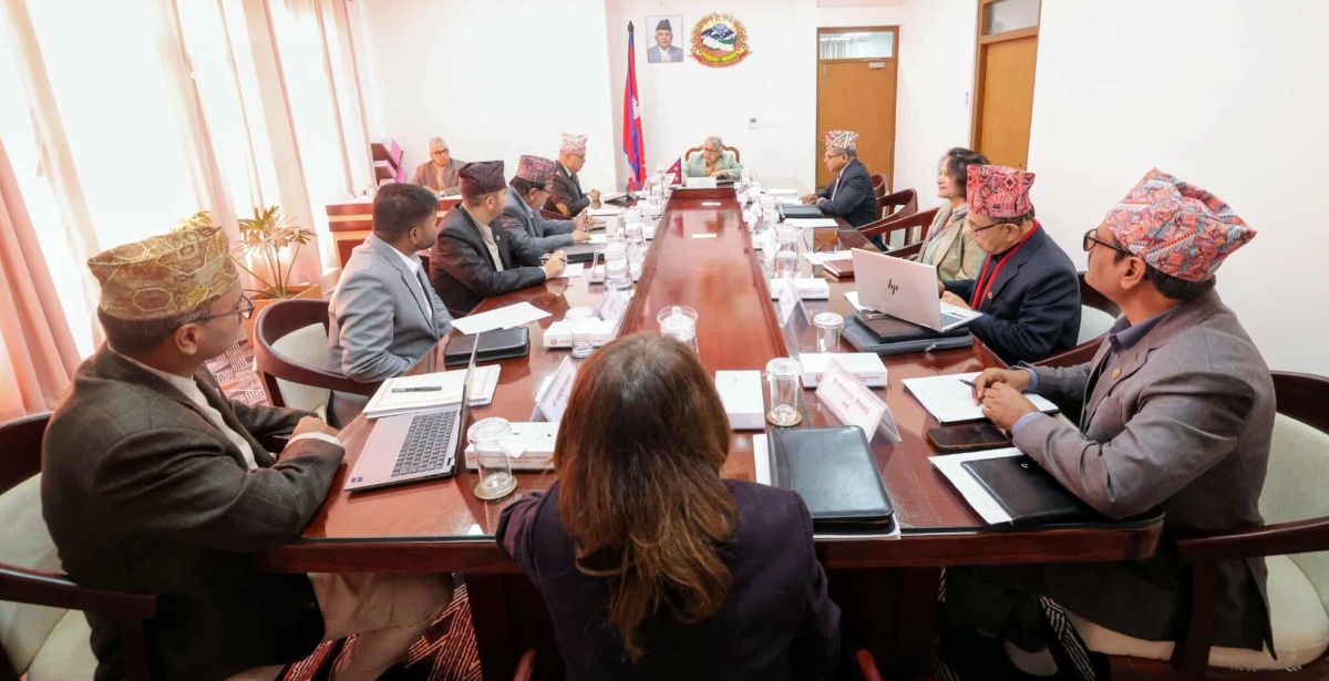 मन्त्री सिन्हाको नेतृत्वमा बनायो राजनीतिक संवाद समिति