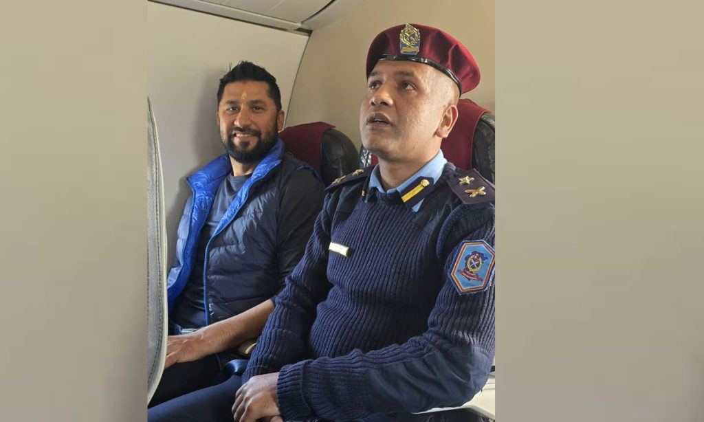 रुपन्देही जान भरतपुरको जहाजमा रवि