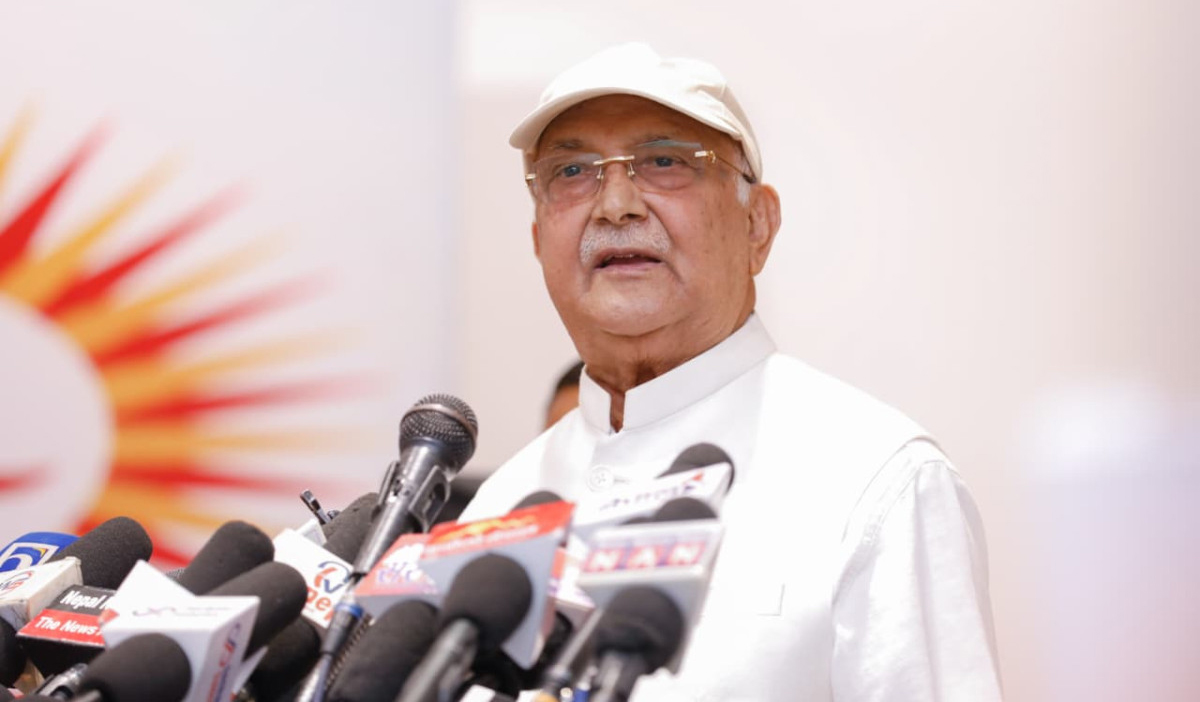सरकारले सय दिनमा जनता खुसी हुने कुनै काम गरेन : ओली